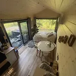 Feriehus Totu Tiny House Sauna & Wanna Ogrodowa *