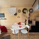 Feriehus Totu Tiny House Sauna & Wanna Ogrodowa
