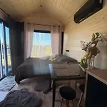 Totu Tiny House Sauna & Wanna Ogrodowa Dobiesz