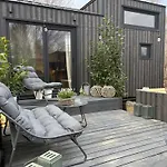 Totu Tiny House Sauna & Wanna Ogrodowa *