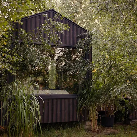 Totu Tiny House Sauna & Wanna Ogrodowa Casa de Férias *