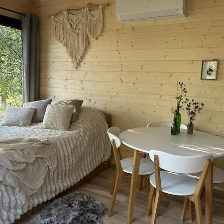 펜션 Totu Tiny House Sauna & Wanna Ogrodowa *