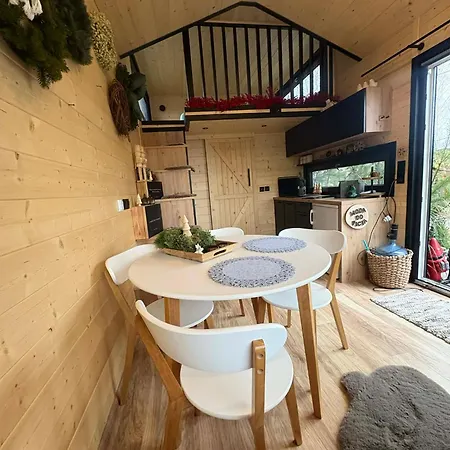 Casa de Férias Totu Tiny House Sauna & Wanna Ogrodowa