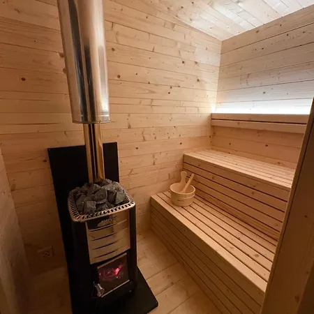 Casa vacanze Totu Tiny House Sauna & Wanna Ogrodowa *