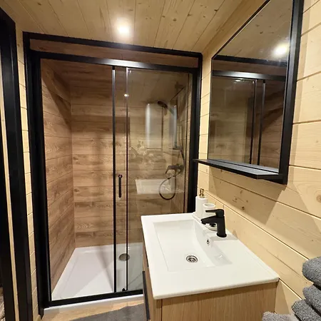 Totu Tiny House Sauna & Wanna Ogrodowa Casa vacanze