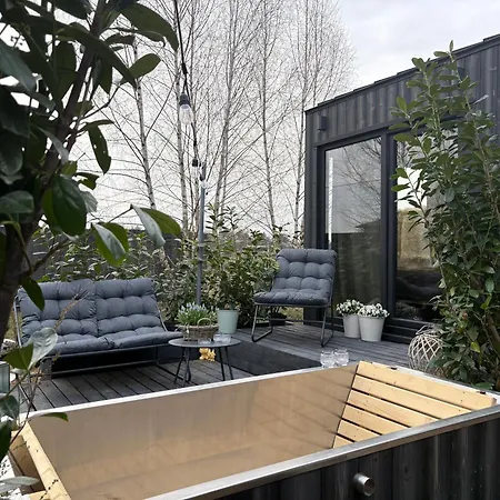 Casa vacanze Totu Tiny House Sauna & Wanna Ogrodowa *