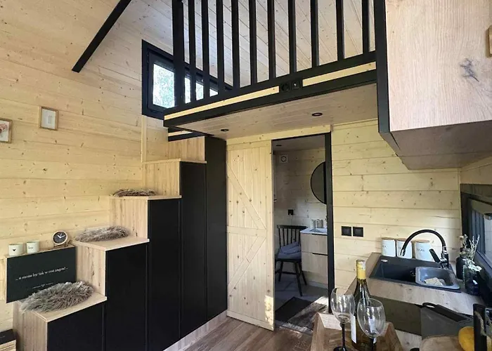 Totu Tiny House Sauna & Wanna Ogrodowa 펜션 *