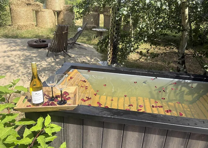 펜션 Totu Tiny House Sauna & Wanna Ogrodowa