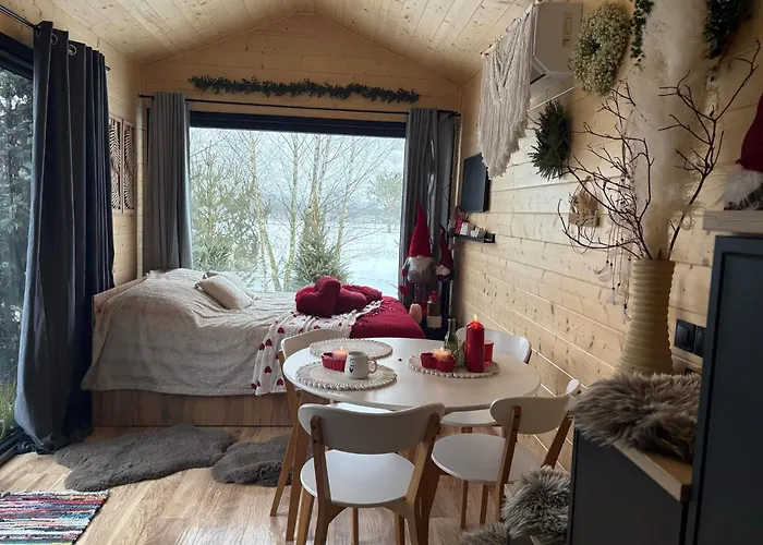 Totu Tiny House Sauna & Wanna Ogrodowa 펜션 Dobiesz